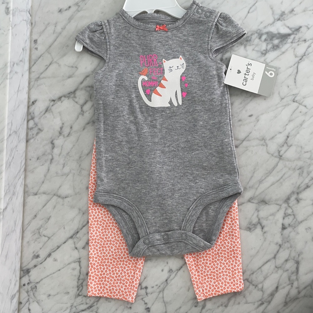 CARTERS 2 piece set 6m
